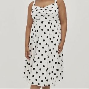 Torrid Black & White Polka Dot Sweetheart Dress